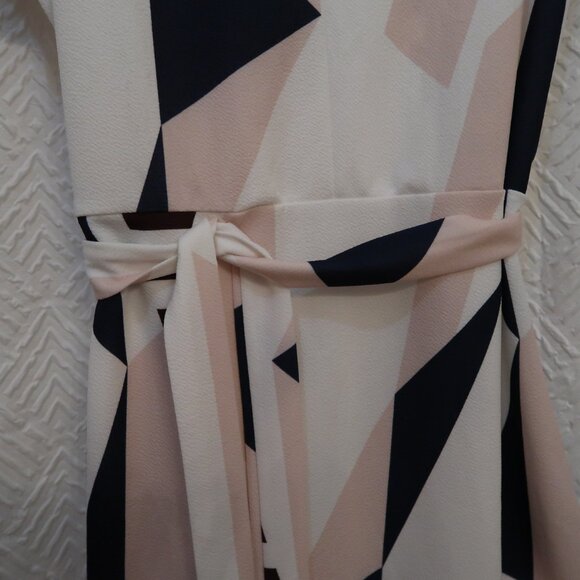 Womens Ecowish Geometric Print V-Neck Belted Summer Casual Dress - Picture 6 of 6